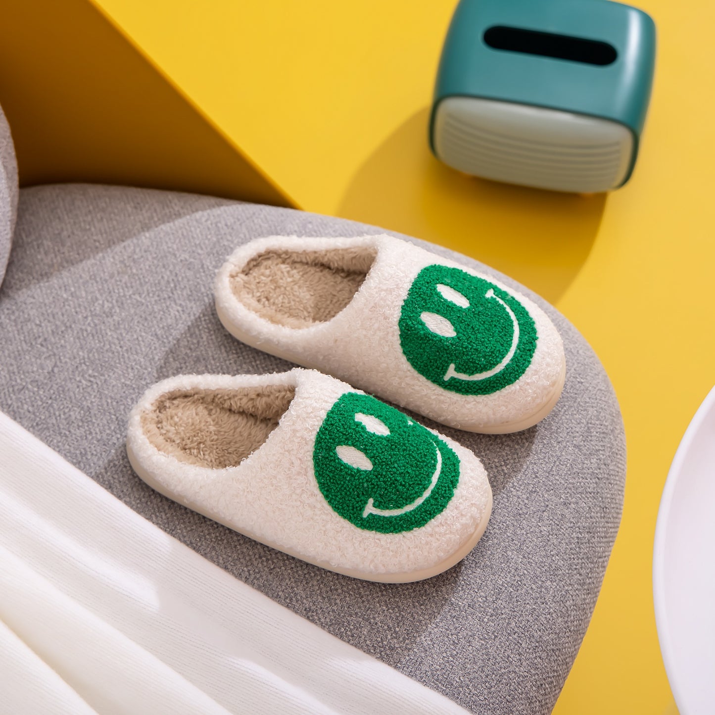 Melody Smiley Face Slippers - RebelReine Apparel & Co.