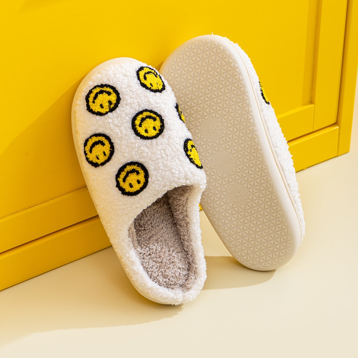 Melody Smiley Face Slippers - RebelReine Apparel & Co.