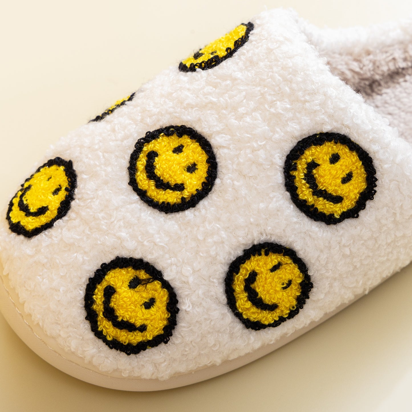 Melody Smiley Face Slippers - RebelReine Apparel & Co.