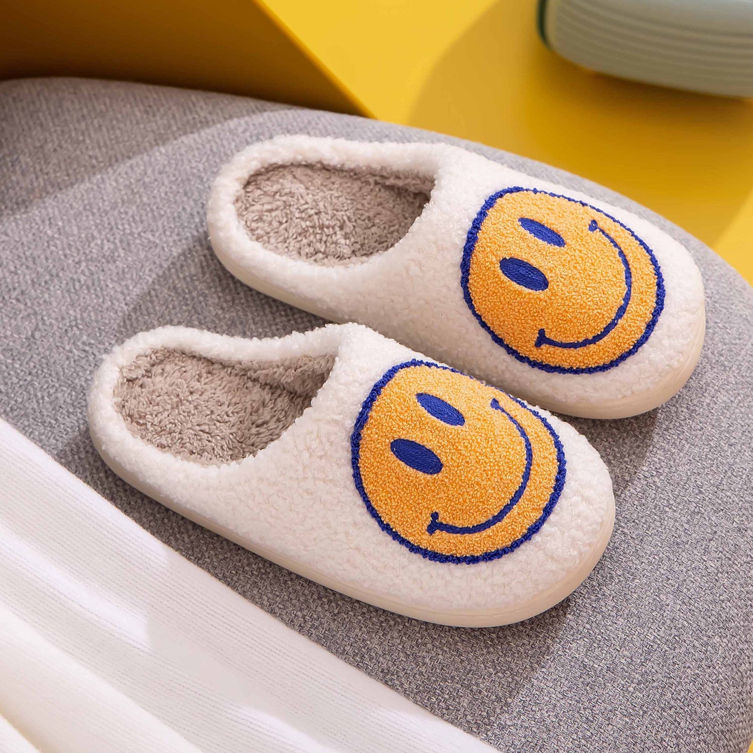 Melody Smiley Face Slippers - RebelReine Apparel & Co.