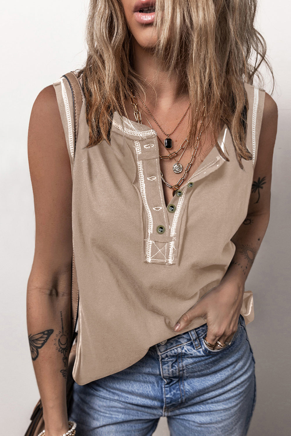 Contrast Stitching Round Neck Tank - RebelReine Apparel & Co.