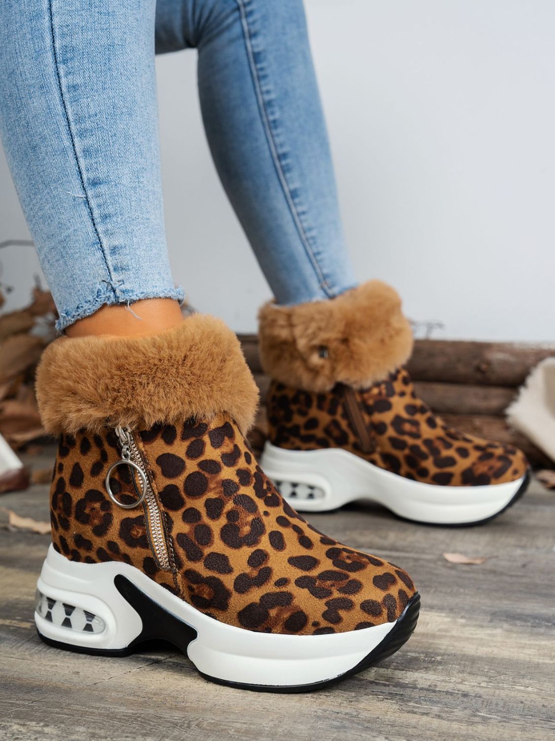 Side Zipper Leopard Platform Boots