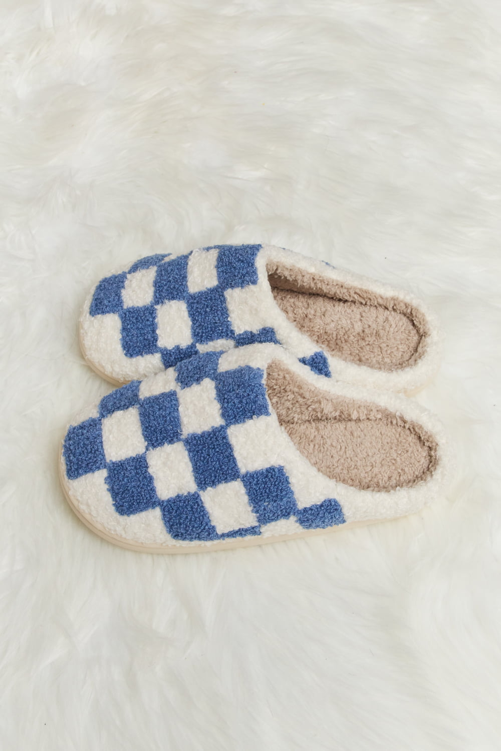 Melody Checkered Print Plush Slide Slippers - RebelReine Apparel & Co.